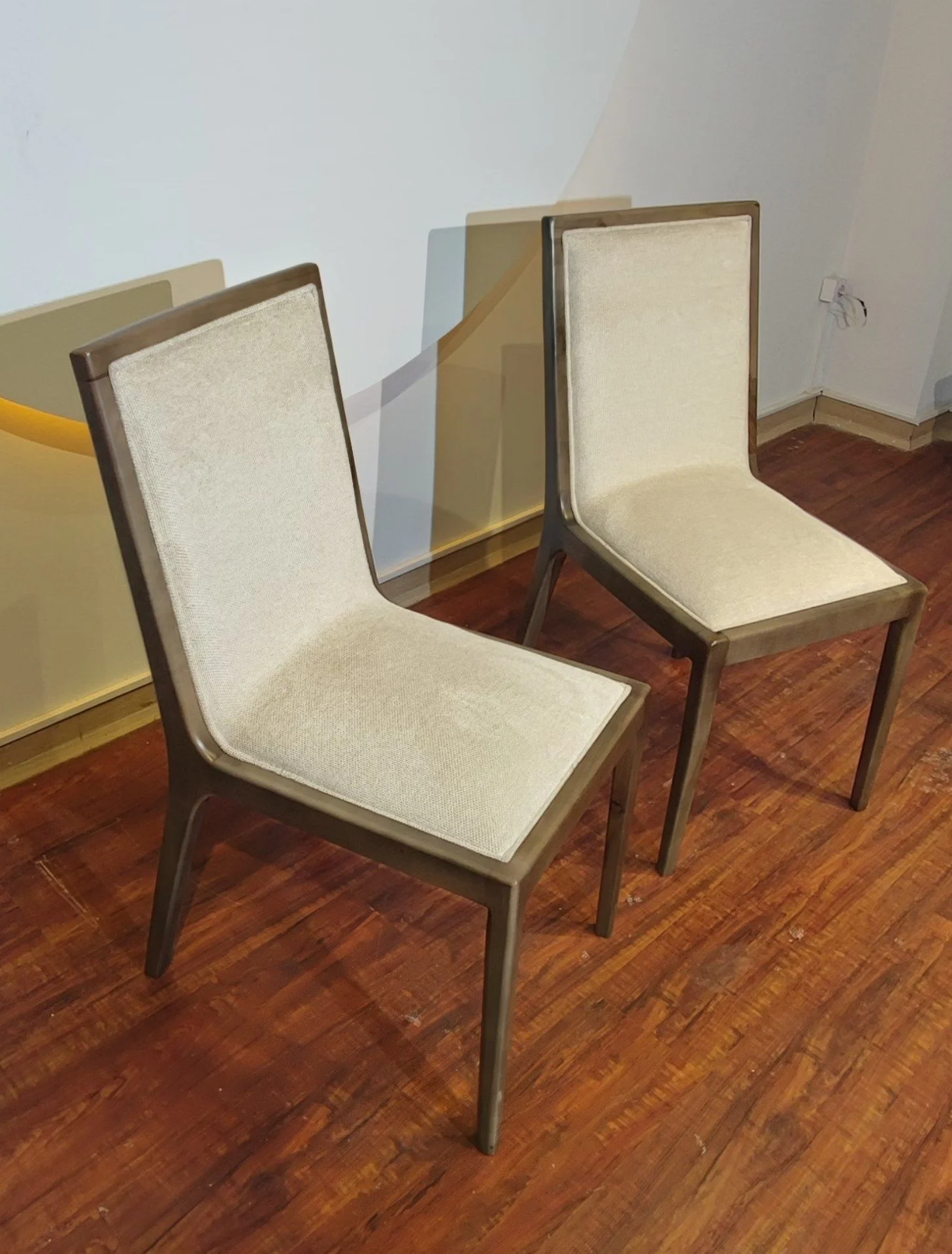 میزناهارخوری سیلور چوب گردو